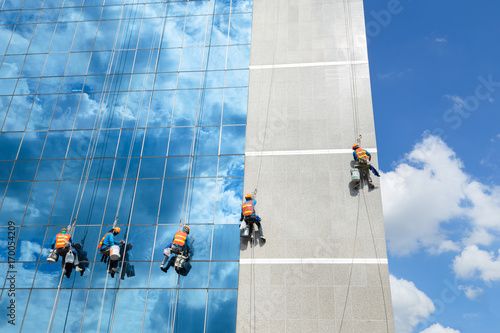 Benefits of Professional High-Rise Window Cleaning Services in Nairobi Kenya